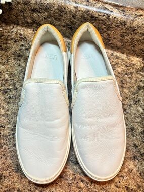 UGG White Leather Slip-On Loafers with Tan Heel Collar